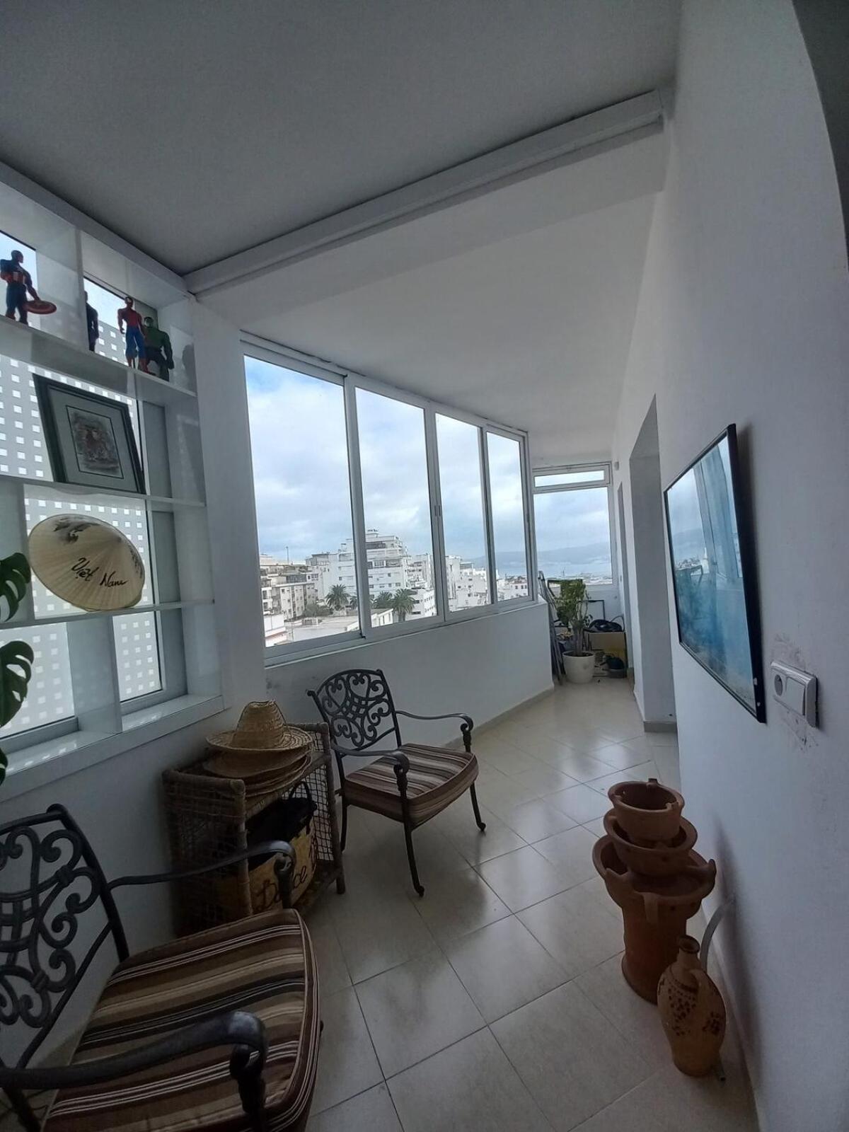 Lumiere De * Tangier